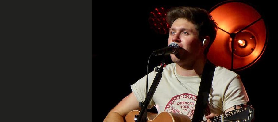 Niall Horan, Walmart AMP, Fayetteville